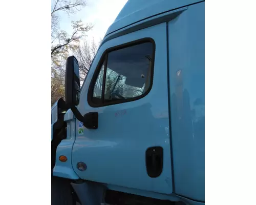 FREIGHTLINER CASCADIA 2018-2025 DOOR ASSEMBLY, FRONT