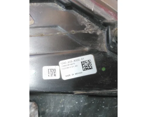 FREIGHTLINER CASCADIA 2018-2025 HEADLAMP ASSEMBLY