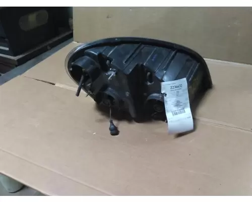 FREIGHTLINER CASCADIA 2018-2025 HEADLAMP ASSEMBLY