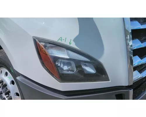 FREIGHTLINER CASCADIA 2018-2025 HEADLAMP ASSEMBLY