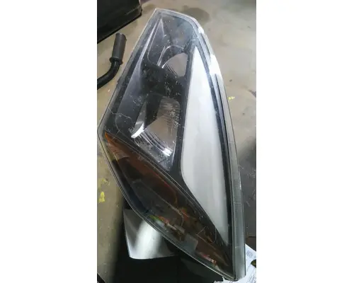 FREIGHTLINER CASCADIA 2018-2025 HEADLAMP ASSEMBLY