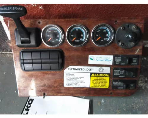 FREIGHTLINER CASCADIA EVOLUTION DASH PANEL