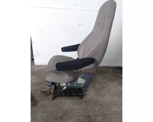 FREIGHTLINER CASCADIA EVOLUTION SEAT, FRONT