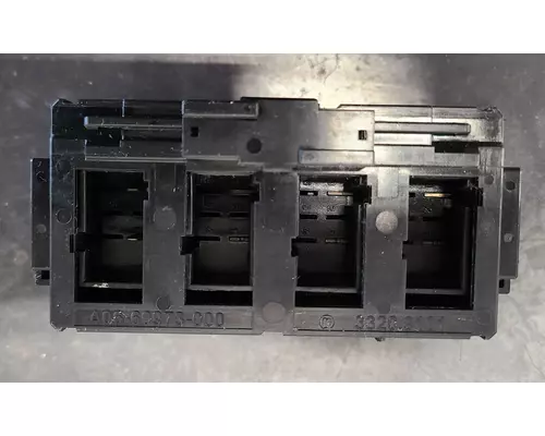 FREIGHTLINER CASCADIA  Dash  Console Switch