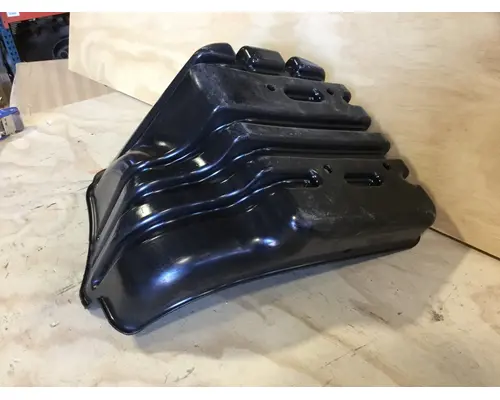 FREIGHTLINER CASCADIA  FENDER-INNER