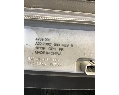 FREIGHTLINER CASCADIA 470 Lighting Components