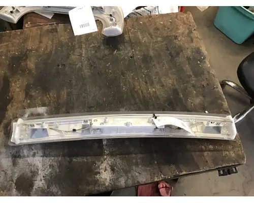 FREIGHTLINER CASCADIA 470 Lighting Components