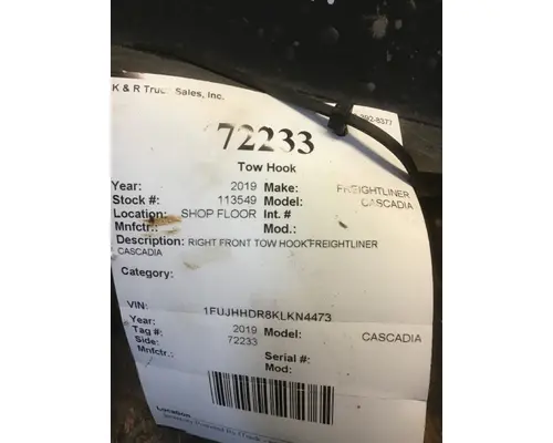 FREIGHTLINER CASCADIA 620 Tow Hooks