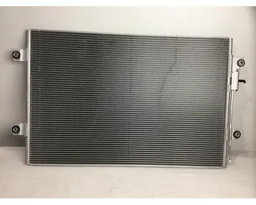 FREIGHTLINER CASCADIA AC CONDENSER