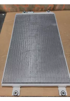 FREIGHTLINER CASCADIA AIR CONDITIONER CONDENSER