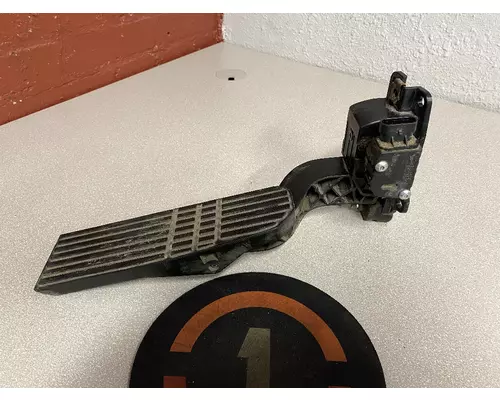 FREIGHTLINER CASCADIA Accelerator Pedal
