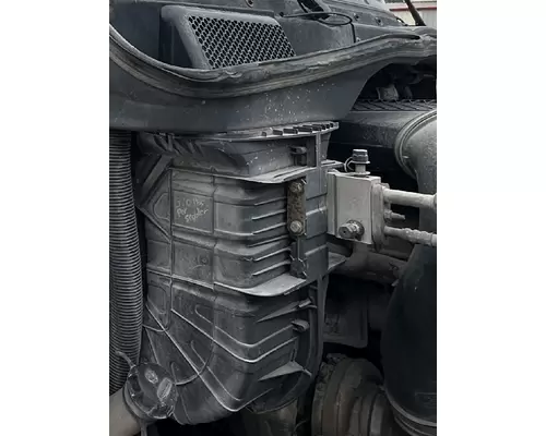 FREIGHTLINER CASCADIA Air Cleaner