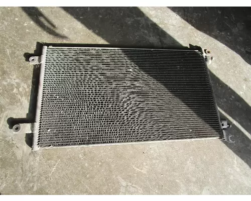 FREIGHTLINER CASCADIA Air Conditioner Condenser