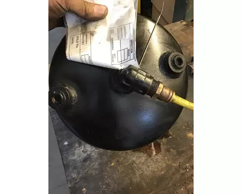 FREIGHTLINER CASCADIA Air Tanks and Brackets