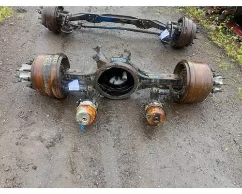 FREIGHTLINER CASCADIA Axle Housing (Front)