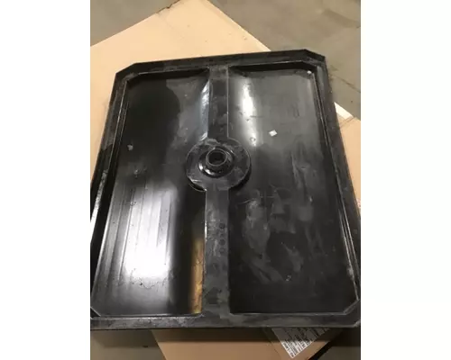 FREIGHTLINER CASCADIA BATTERY BOX COVER