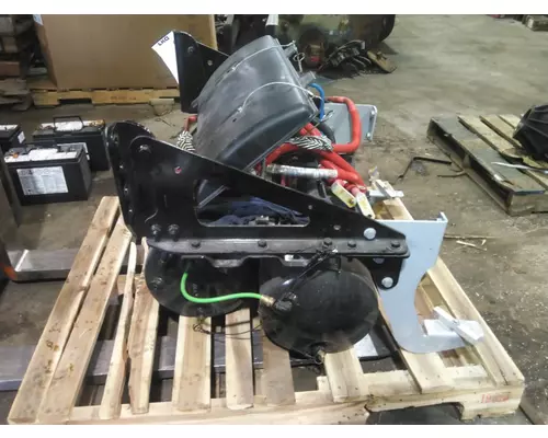 FREIGHTLINER CASCADIA BATTERY BOX