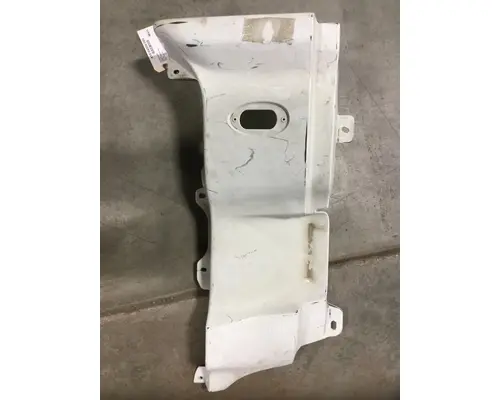 FREIGHTLINER CASCADIA BODY PARTS