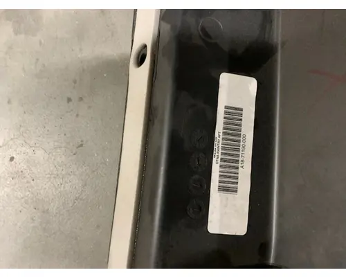 FREIGHTLINER CASCADIA BODY PARTS