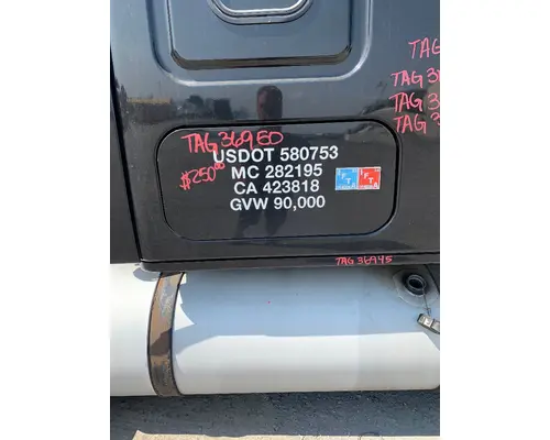 FREIGHTLINER CASCADIA BODY PARTS