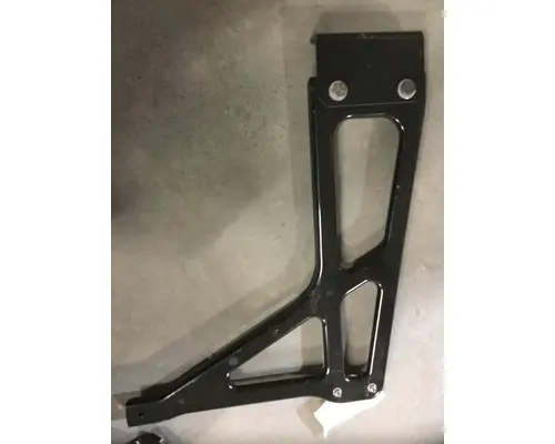 FREIGHTLINER CASCADIA BRACKET-MISC