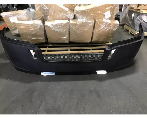 FREIGHTLINER CASCADIA BUMPER ASSEMBLY, FRONT