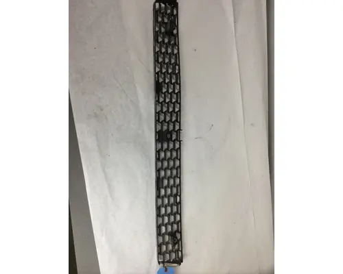 FREIGHTLINER CASCADIA BUMPER CENTER