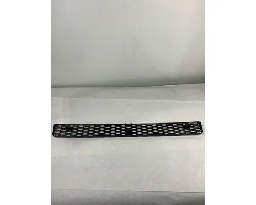 FREIGHTLINER CASCADIA BUMPER CENTER