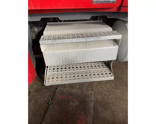 FREIGHTLINER CASCADIA Battery BoxTray