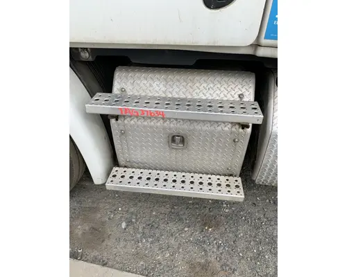 FREIGHTLINER CASCADIA Battery BoxTray