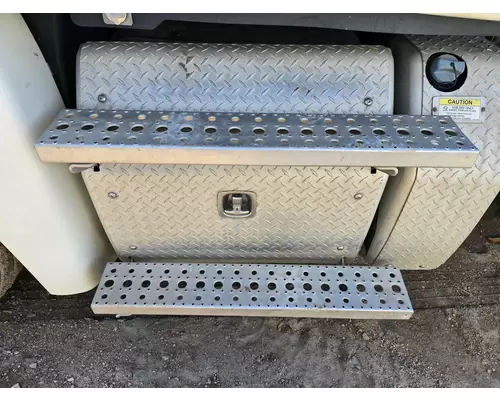 FREIGHTLINER CASCADIA Battery Box