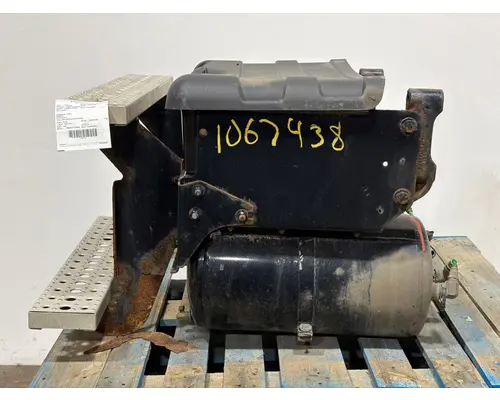 FREIGHTLINER CASCADIA Battery Box