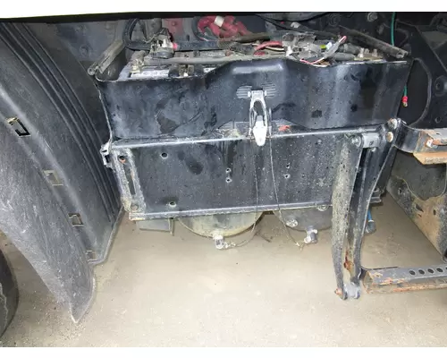 FREIGHTLINER CASCADIA Battery Box