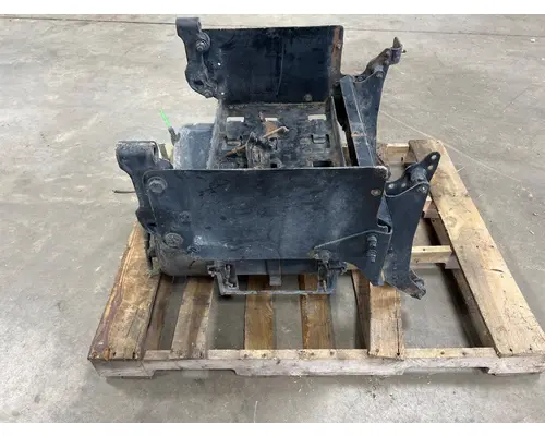 FREIGHTLINER CASCADIA Battery Box