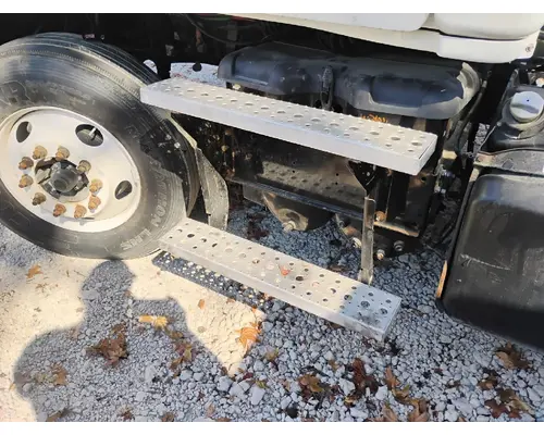 FREIGHTLINER CASCADIA Battery Box