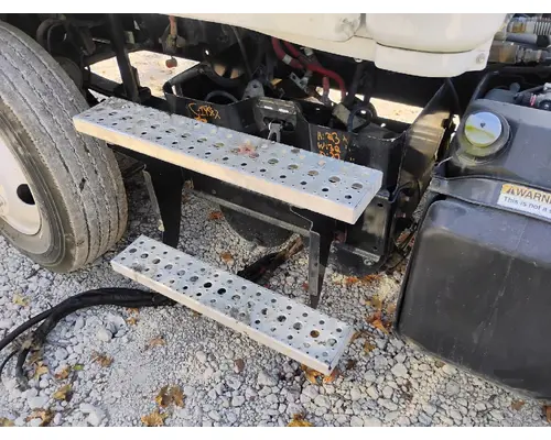 FREIGHTLINER CASCADIA Battery Box