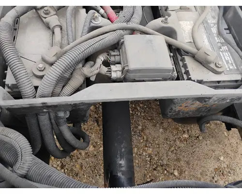 FREIGHTLINER CASCADIA Battery Box