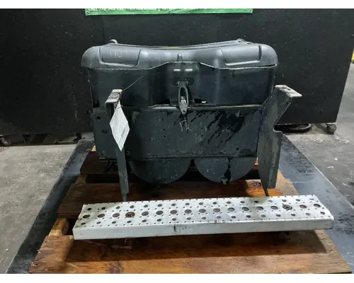 FREIGHTLINER CASCADIA Battery Boxes
