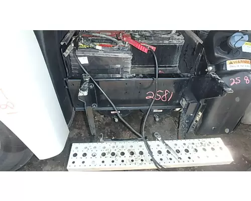 FREIGHTLINER CASCADIA Battery Tray