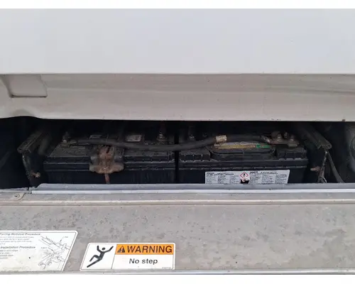 FREIGHTLINER CASCADIA Battery