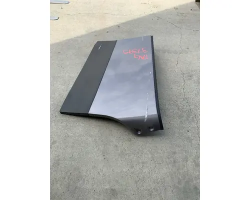 FREIGHTLINER CASCADIA Body Parts, Misc.