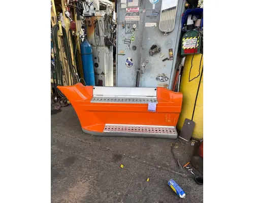 FREIGHTLINER CASCADIA Body Parts, Misc.