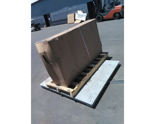 FREIGHTLINER CASCADIA Body Parts, Misc.