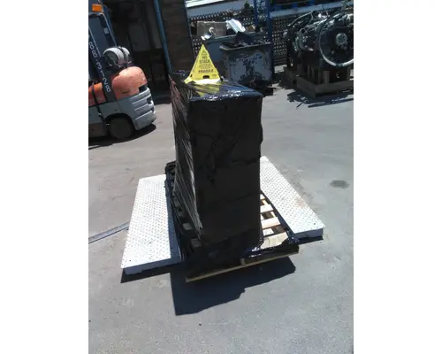 FREIGHTLINER CASCADIA Body Parts, Misc.