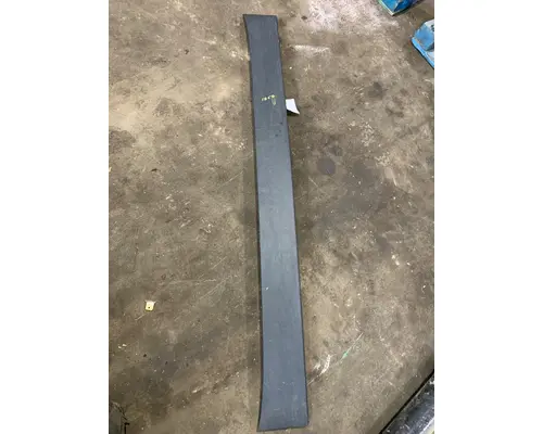 FREIGHTLINER CASCADIA Body Parts Misc.