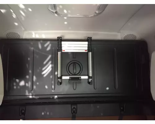 FREIGHTLINER CASCADIA Box  Bed