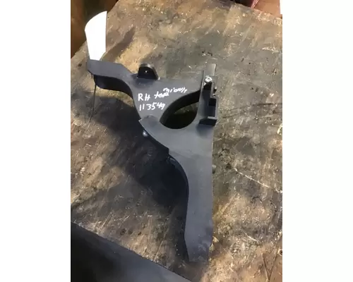 FREIGHTLINER CASCADIA Bracket, Fairing
