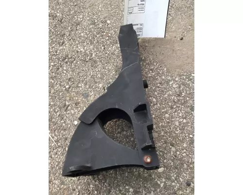 FREIGHTLINER CASCADIA Bracket, Side Skirt