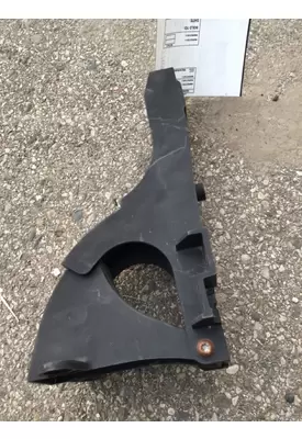 FREIGHTLINER CASCADIA Bracket, Side Skirt