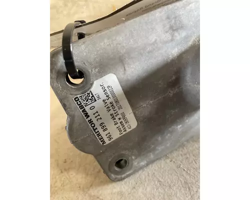 FREIGHTLINER CASCADIA Brake Master Cylinder